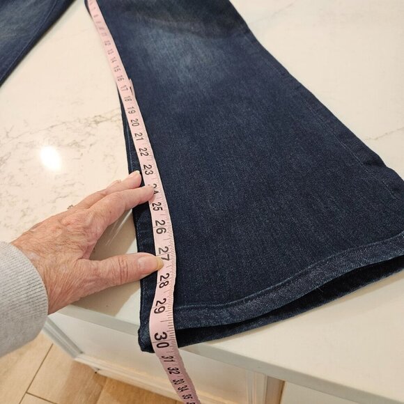 NEW Anthropologie's Pilcro Demilune Boot Jeans Size 31 Darker Wash Cowgirl - Picture 16 of 16